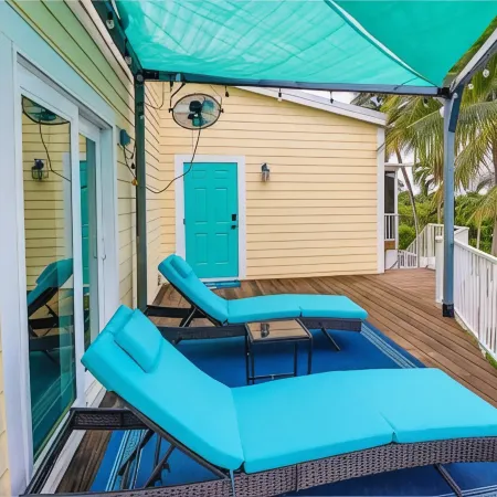 New! Oceanview Oasis whole house - Theater - Screened Porch - Sundeck - Grill