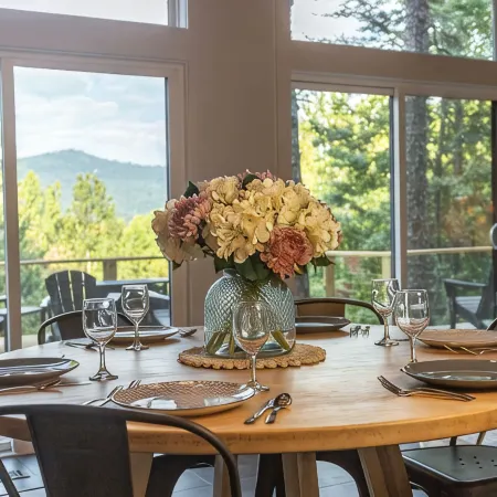 Peaceful Mountain Getaway