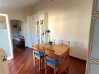 Chiavari apartment with reserved parking space in a residential context Hotels in Chiavari