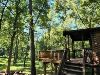 Adorable river front  cabin ,with hot tub on the River - Chalets