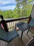 Benjamin's by the lake/Walk to cool pool - Wifi