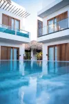 Mikiki Lifestyle Hotel - piscine