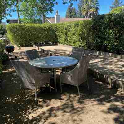 F.J. Massa House ~ Walk to Downtown Napa ~ Bocce Court Hotel Exterior