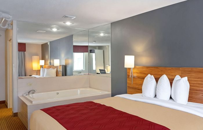 Quality Inn Frontier at US Hwy 30