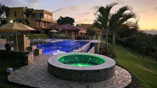 Hotel Campestre Los Mangos - Homestays