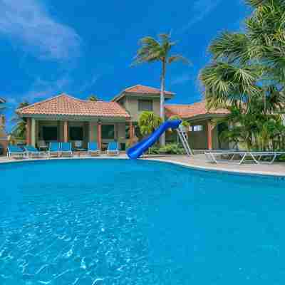 Sea Turtle Condo 2 Bdr-2 Bth in Palm Beach Area, walking distance to the beach. Fitness & Recreational Facilities