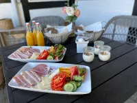 Piccobello Bed & Breakfast Valløby Køge Hotele w: Koge