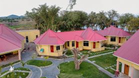 Sandmark Hotel Serengeti