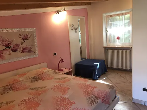 Romantic Last-Minut House from June 20 to 27 Near Beach Garage TV.