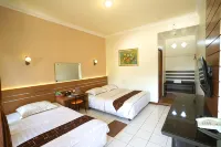 Patria Plaza Hotel - Balkon