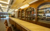 Westlake Hotel & Resort Vinh Phuc - С баром