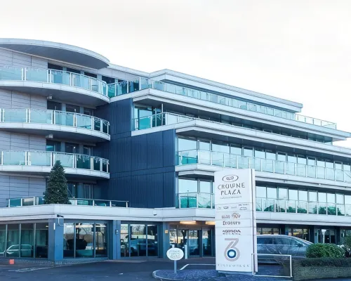 Crowne Plaza LONDON - KINGSTON by IHG Hotele w: Surbiton