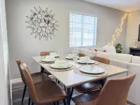 Charming 3-bedroom house with AC and WiFi in marvelous Colton Hotels in Colton