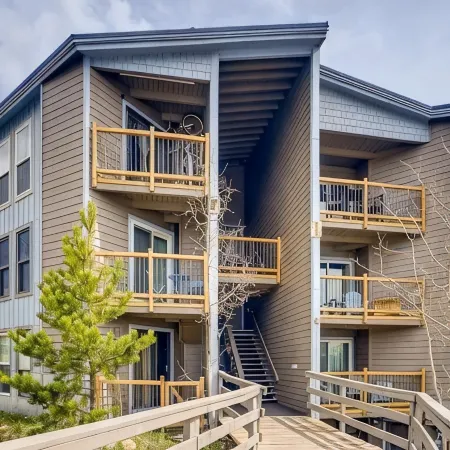 F201 Treehouse 2 Bedroom Condo by RedAwning