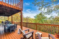 Mountain Cabin · Hot Tub · Pool Table · Ridge Views · Grill · Arcade · Hiking