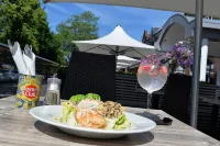 Glynhill Hotel & Spa Near Glasgow Airport - Breakfast