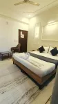 Hotel Laxmi Palace Near Isbt Dehradun
