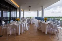 AC Hotel Fort Lauderdale Sawgrass Mills/Sunrise - breakfast