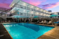 Hotel Cabana Oceanfront/Boardwalk - Beach