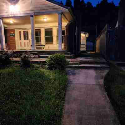 2BR Unit Walking to Georgetown Univercity DC MedStar Safe Super price Hotel Exterior