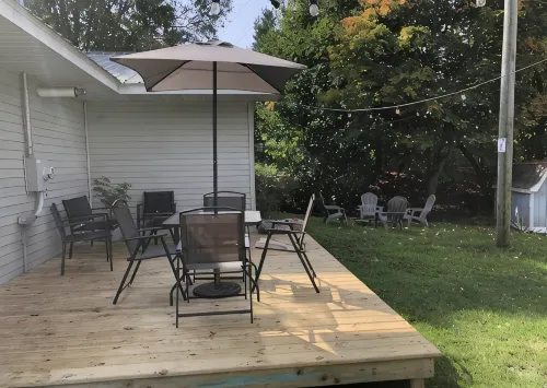 Charming All Sports 2-Bedroom House Near Crystal Mountain and Atv Trails. - 4-Star