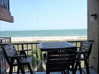 On Beach and Close to Fun! Discounts Aug 2-29 - Balcony