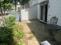 Cozy 3-bedroom town home located in the heart of downtown Bar Harbor! - บังกะโล