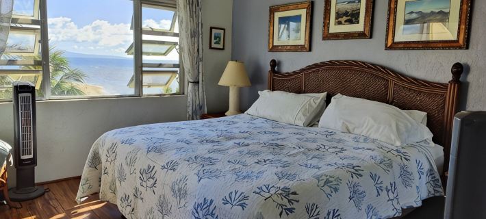 Oceanfront Penthouse Condominium Spectacular Beachfront View Hotels in Kihei
