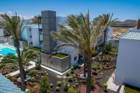 Bristol Sunset Beach - Holiday Apartments - Beach