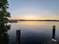 Gorgeous Waterfront with Dock & Mountain Views on Winnisquam - Sleeps 10