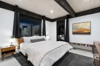 RELAX in this STYLISH CASITA LOCATED IN THE HEART OF CAREFREE, ARIZONA