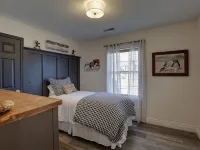 The Fieldhouse a Simply Charming property Hotels in Quincy