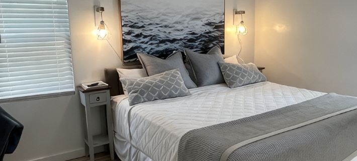Escape To Cape - Fully Renovated 2 Bedroom House, Close To Main Street And Beach Hotels in Hyannis