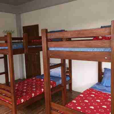 Perfect Home for Big Groups & Families in Baguio City Rooms