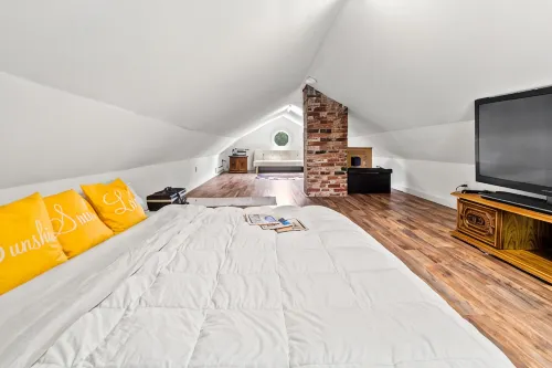 5Br Seattle Barn House, 15  to Stadiums - 2-Star