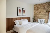 Historic 2 Bedroom Beach Lofts - Boutique Styled, Beach, Lake, stay Drifter Loft - Wifi