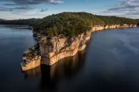 Thuja Hideaway - New River Gorge Escape - Pet Friendly - 3-Star