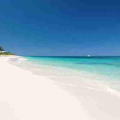 Villa Stingray, Family-Sized Condo-5 Minutes from the Beautiful Beach! Fitness & Recreational Facilities