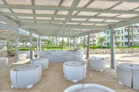 Playa Turquesa 1 Bdr Penthouse + Loft-Ocean View - Sleeps 4 Direct Beach Access - 2-Star