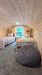 Cozy 2-BR cabin with bonus loft bedroom by the Wine Trail in the Shawnee Forest! - Chalets