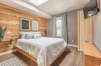 Charming 2-bedroom cottage - walkable downtown Mariposa/31 miles to Yosemite