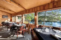 Chanticleer Inn - Stuga