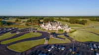 Condo in Legends Golf Course Resort  with a great Pub Next Door to the Unit - Wifi