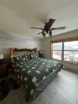 Luxury cabin with a million dollar view and hot tub - Chalets