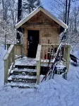 Tiny House with Private Hot Tub on 100 Acres - Chalets