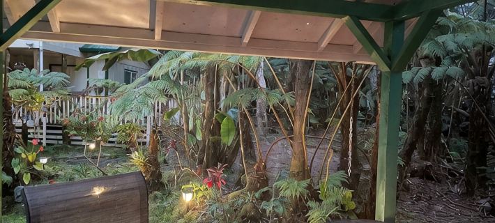 B&B: Royal Orchid Suite mins from Volcanoes National Park 볼케이노 호텔