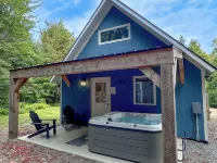 Brand New, Private Home w/ Nordic Hot Tub- Just 1/2 Mile to Jay Peak Resort Hotels in Jay