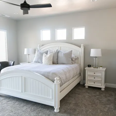 Beautiful Zion Village Townhome next to Clubhouse