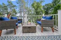 Lake Front Cottage with Amazing Firepit, Private Dock, Sleeps 6 - 4-Star