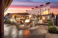 Beautiful Ocean View! Steps to Sand! Private Home with 3 Car Driveway! - boutique